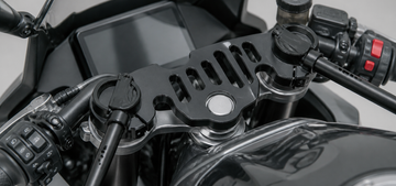CFMOTO 450SR Top Triple Clamp + Clip-On Handlebars installed on the CF 450SR, scene close-up