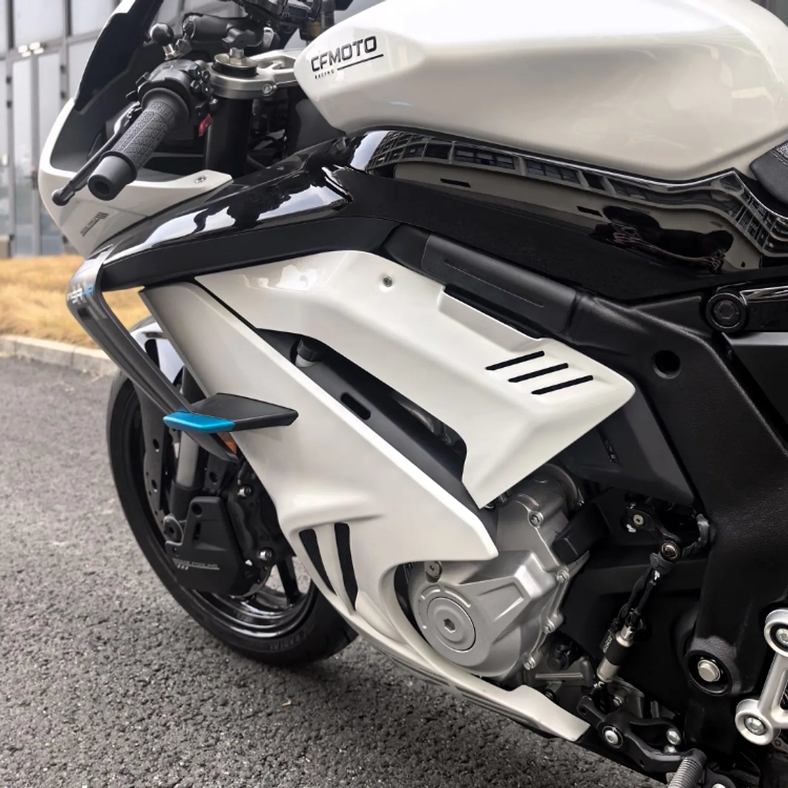 CF 675SR Side Panel, photo 9 of 18