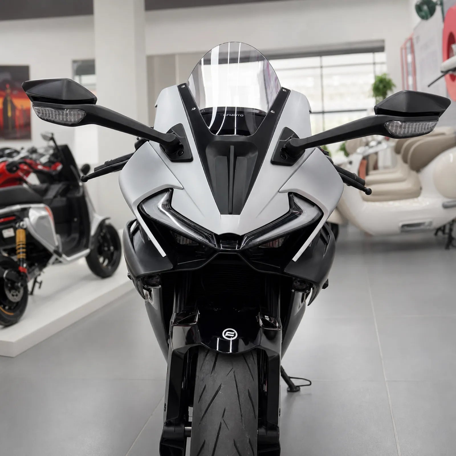 CF 675SR Split Racing Windshield, photo 9 of 18