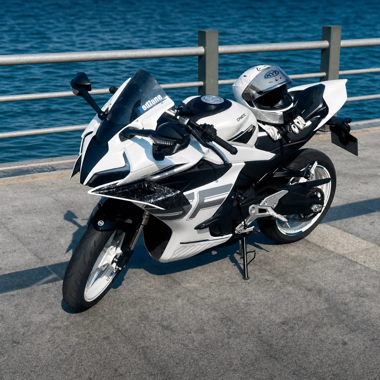 CF 450SR V3 Front Windshield, photo 12 of 13