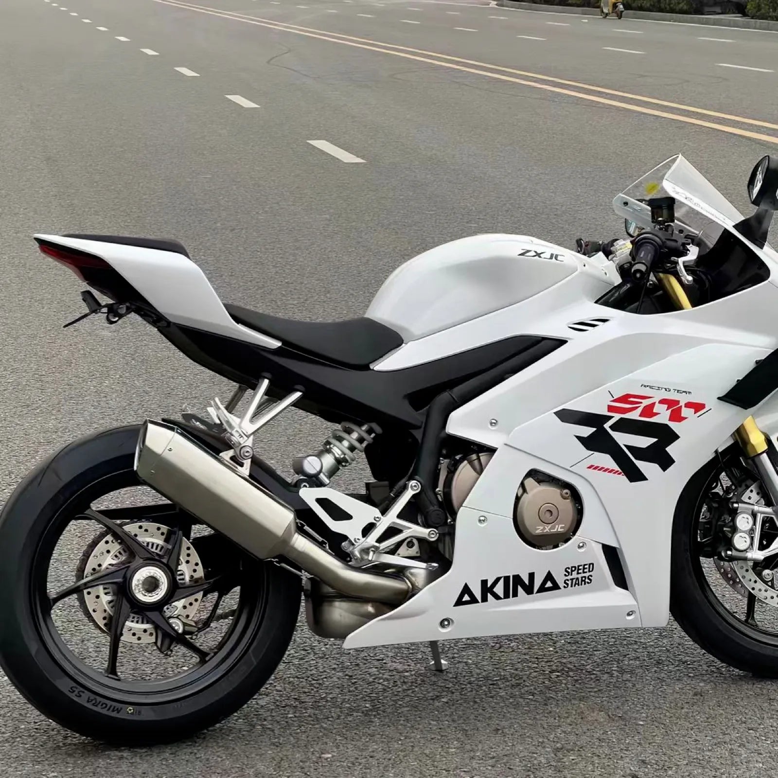 ZX-500RR Short Tail, photo 4 of 10