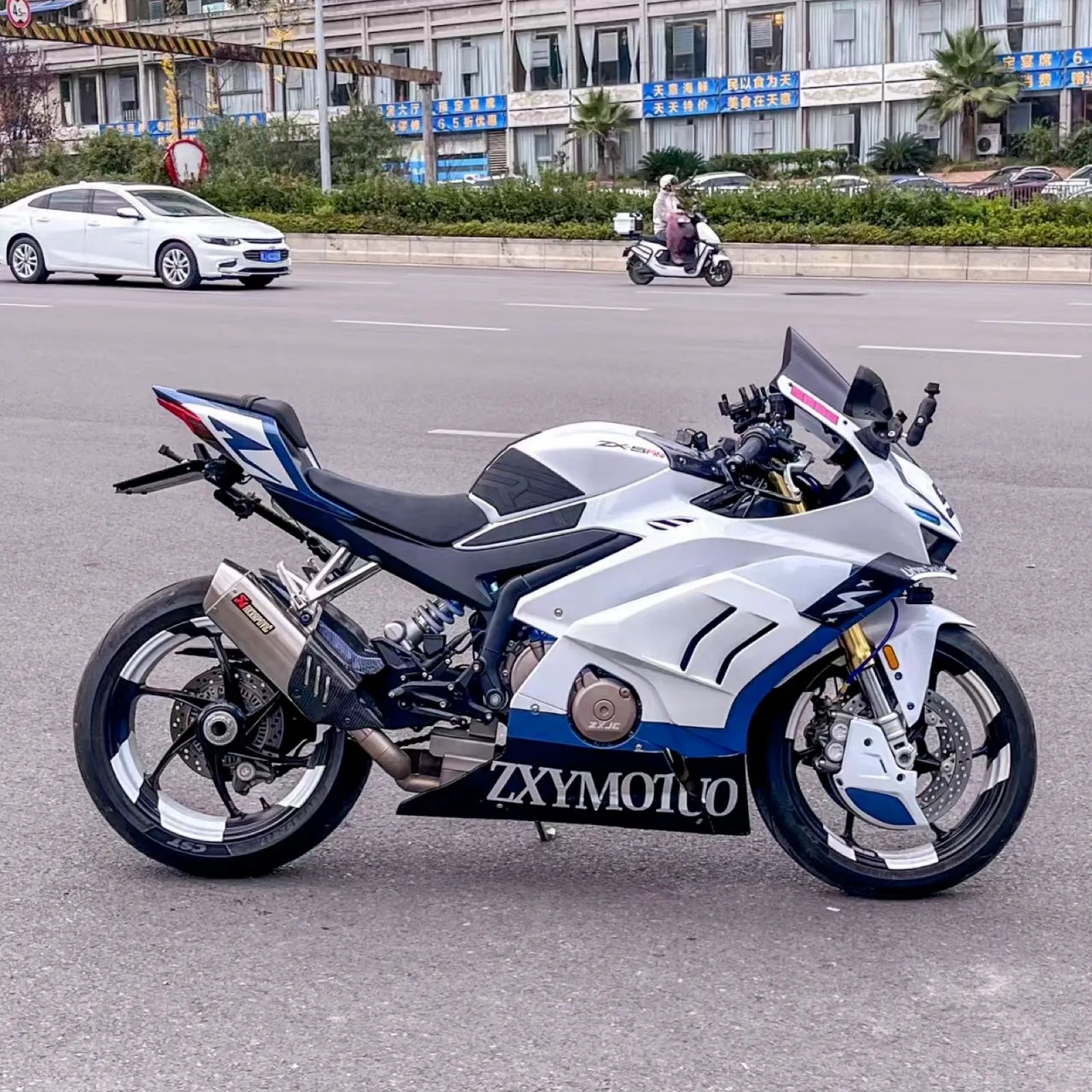 ZX-500RR Shark Fin Side Panel, photo 4 of 13