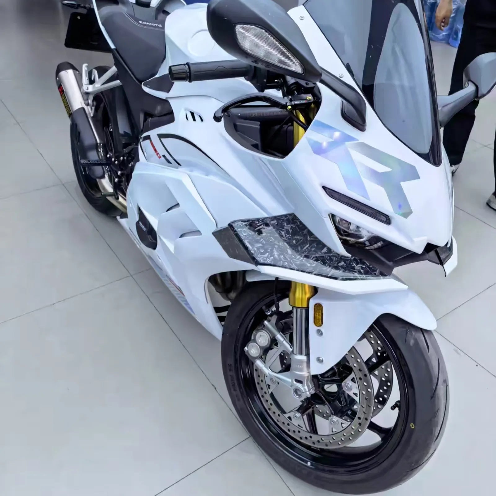 ZX-500RR Shark Fin Side Panel, photo 13 of 13